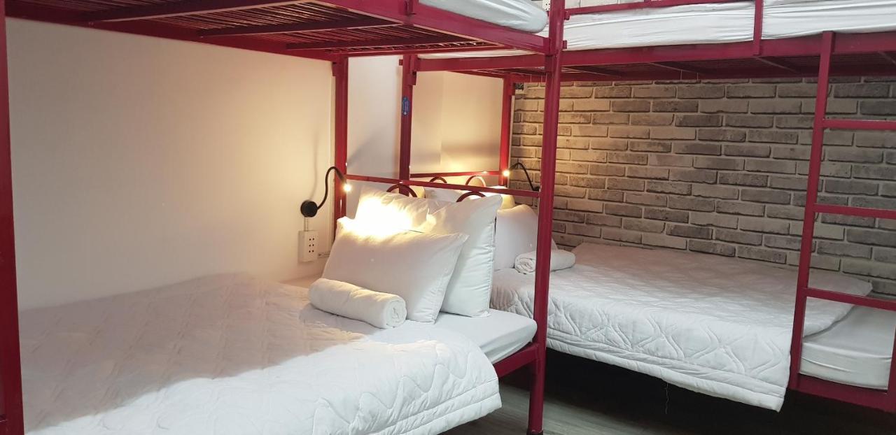 Tuis Hostel Ho Chi Minh City